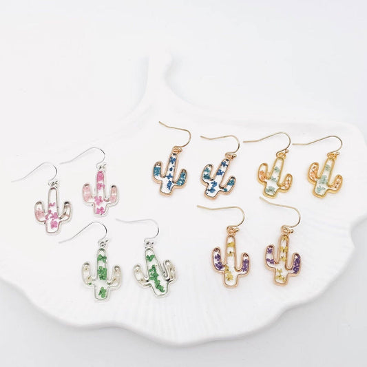 Queen Anne's Lace Cactus Charm Pressed Flower Earrings